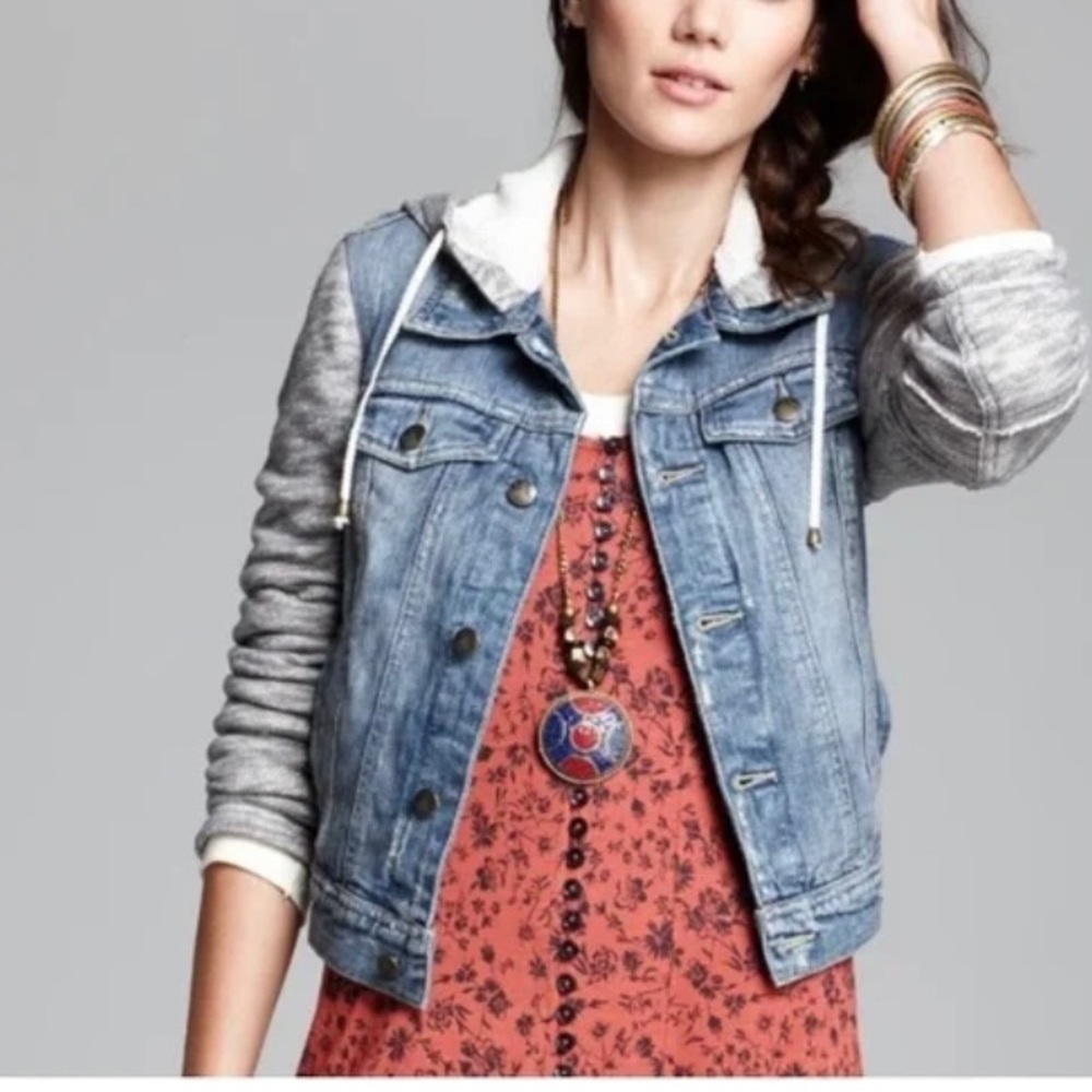 Free People Blue and Gray Jean Jacket Women Size L Hooded Y2k 90s Preppy Grunge
